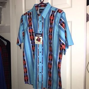 Wrangler short sleeve button up